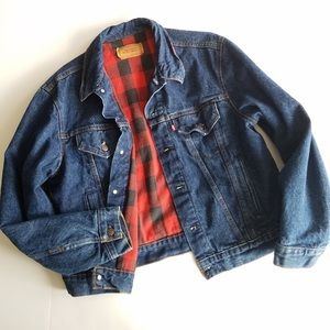 Levi vintage denim jacket with plaid interior